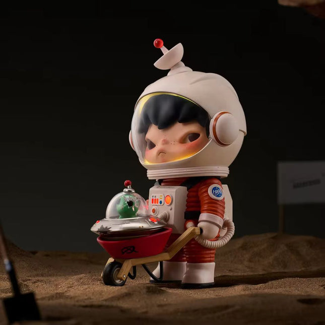 POP MART Hirono Search for Aliens Figurine 18cm collectible figure in astronaut costume
